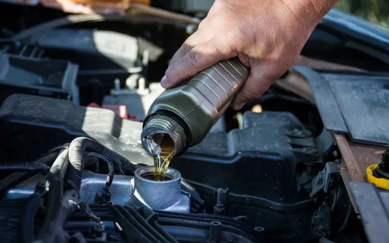 Engine oil consumption: how much oil it should be