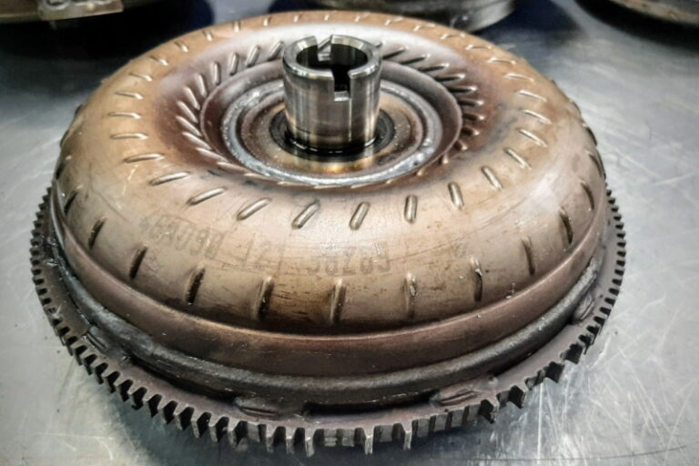 Very strong vibration at idle speeds