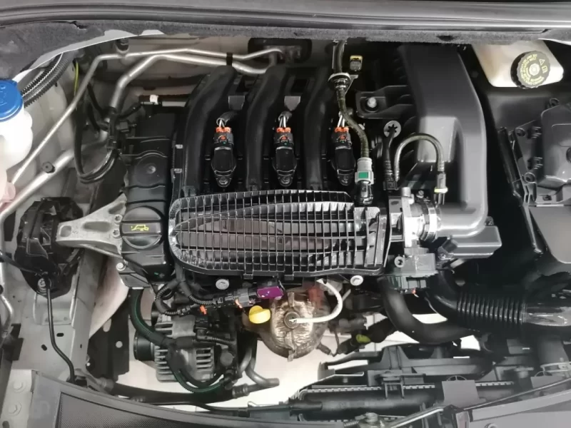 Citroen/Peugeot EB0 1.0 engine