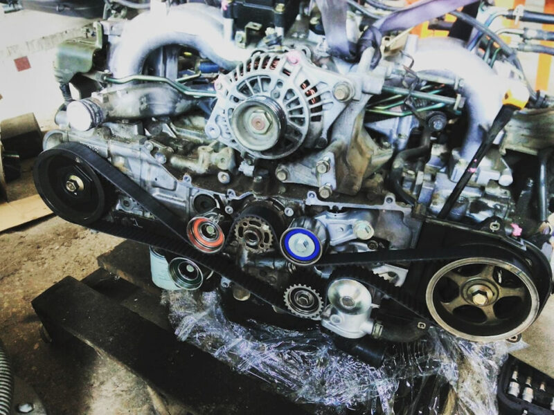 Subaru EJ251 2.5 engine